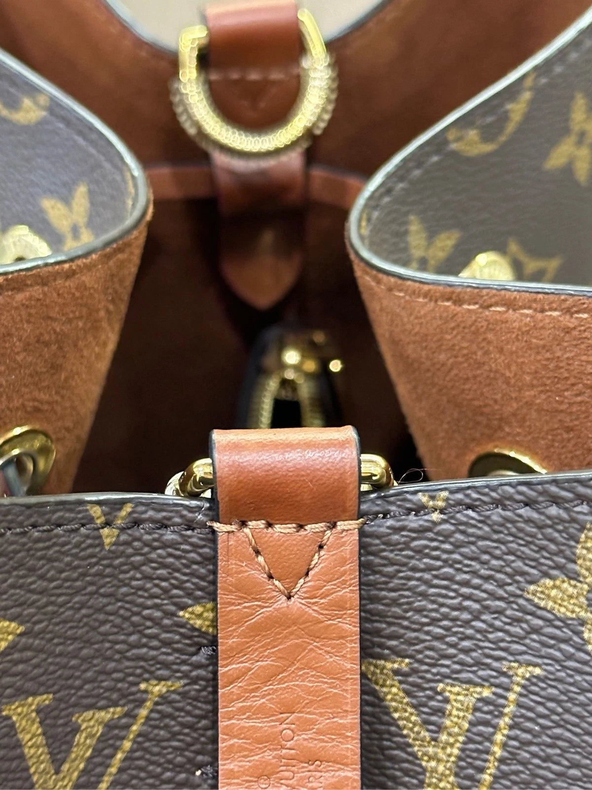Louis Vuitton Brown Leather Bucket Bag For Women Pre-owned