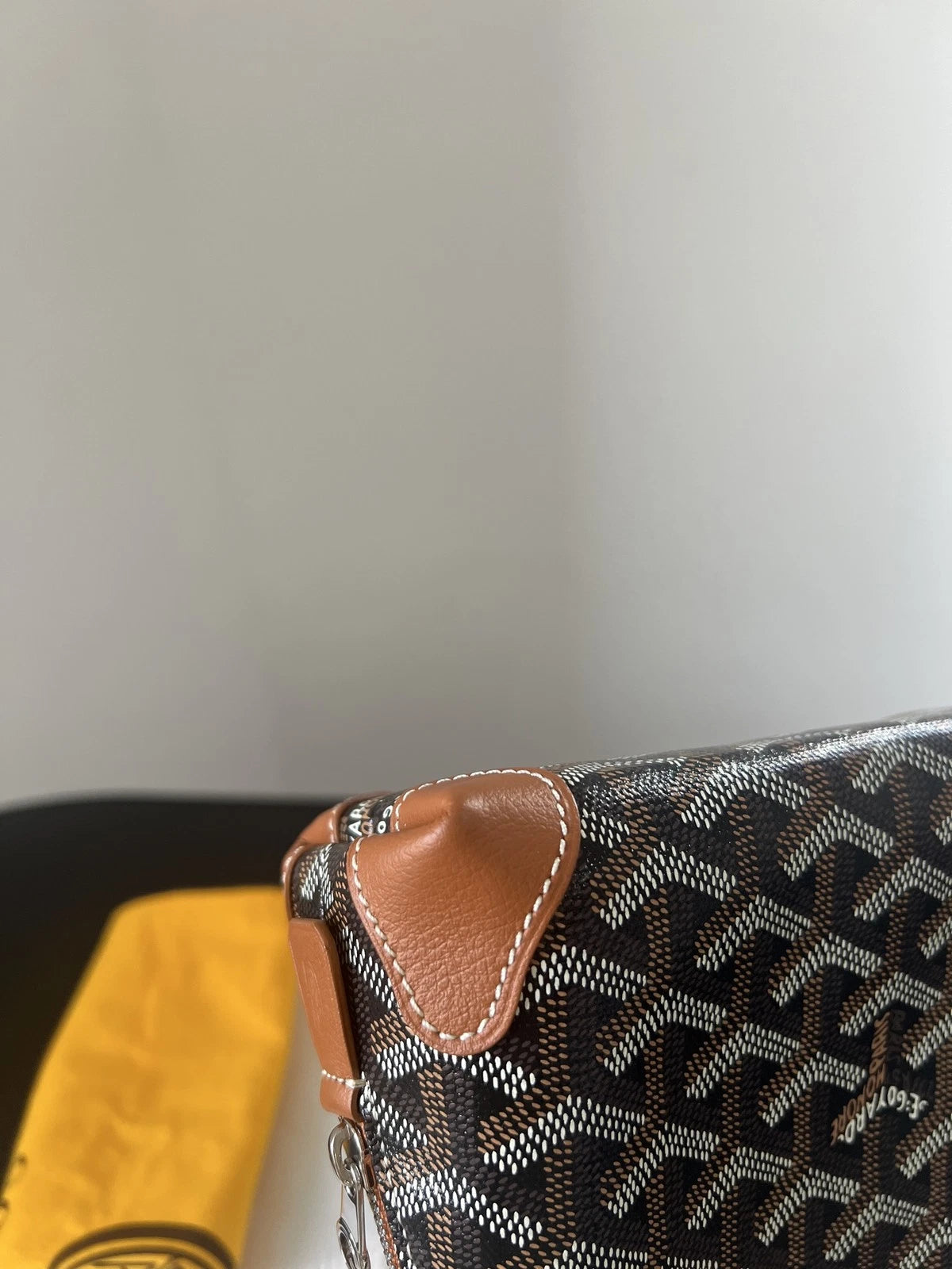 Goyard Shell Pouch Monogram Brown Canvas Leather Women Classic