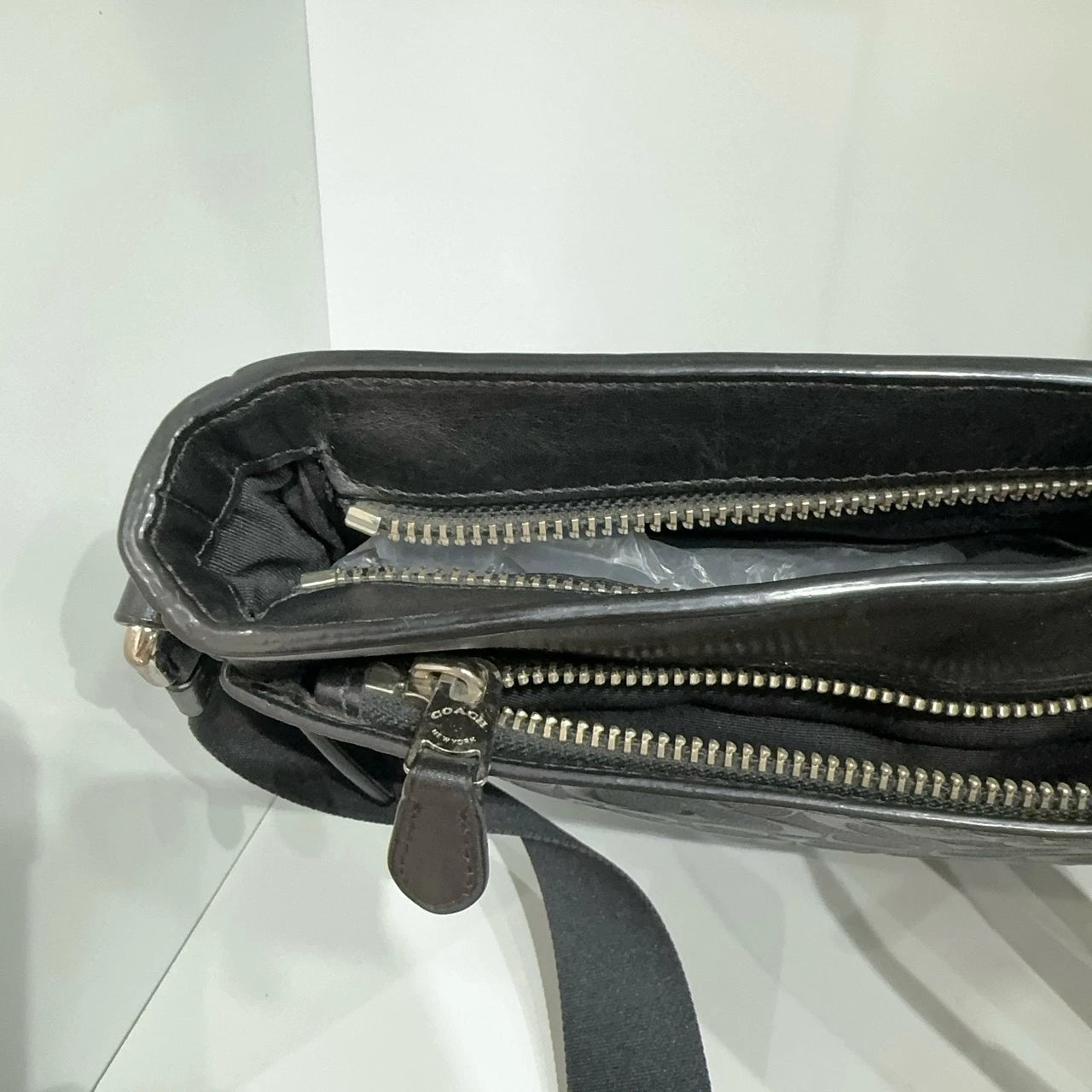 Coach Black Leather Embossed Logo Briefcase Shoulder Crossbody Bag For Men