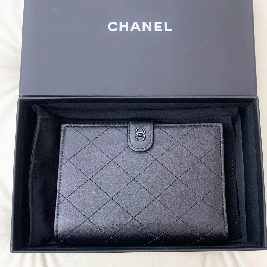 Chanel So Black Calfskin Diamond Airport Holder Black Unisex Classic S