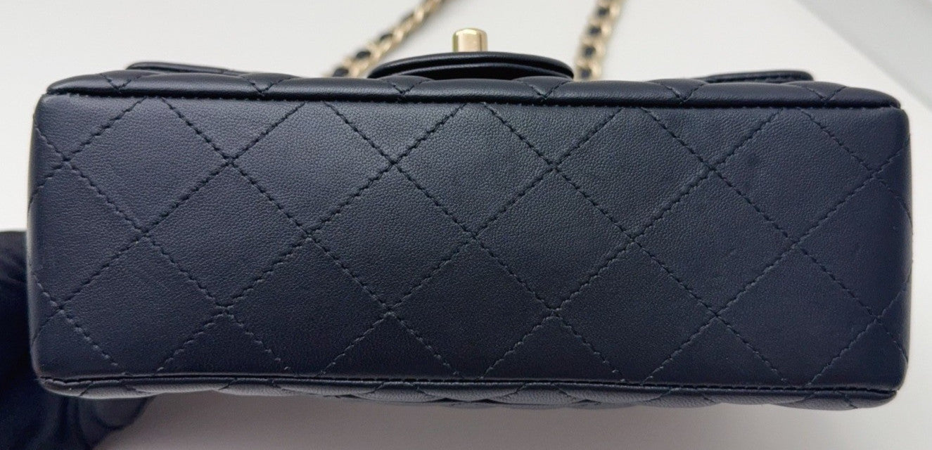 Chanel  Classic Flap Mini Lambskin Chain Shoulder Bag Crossbody Black Women