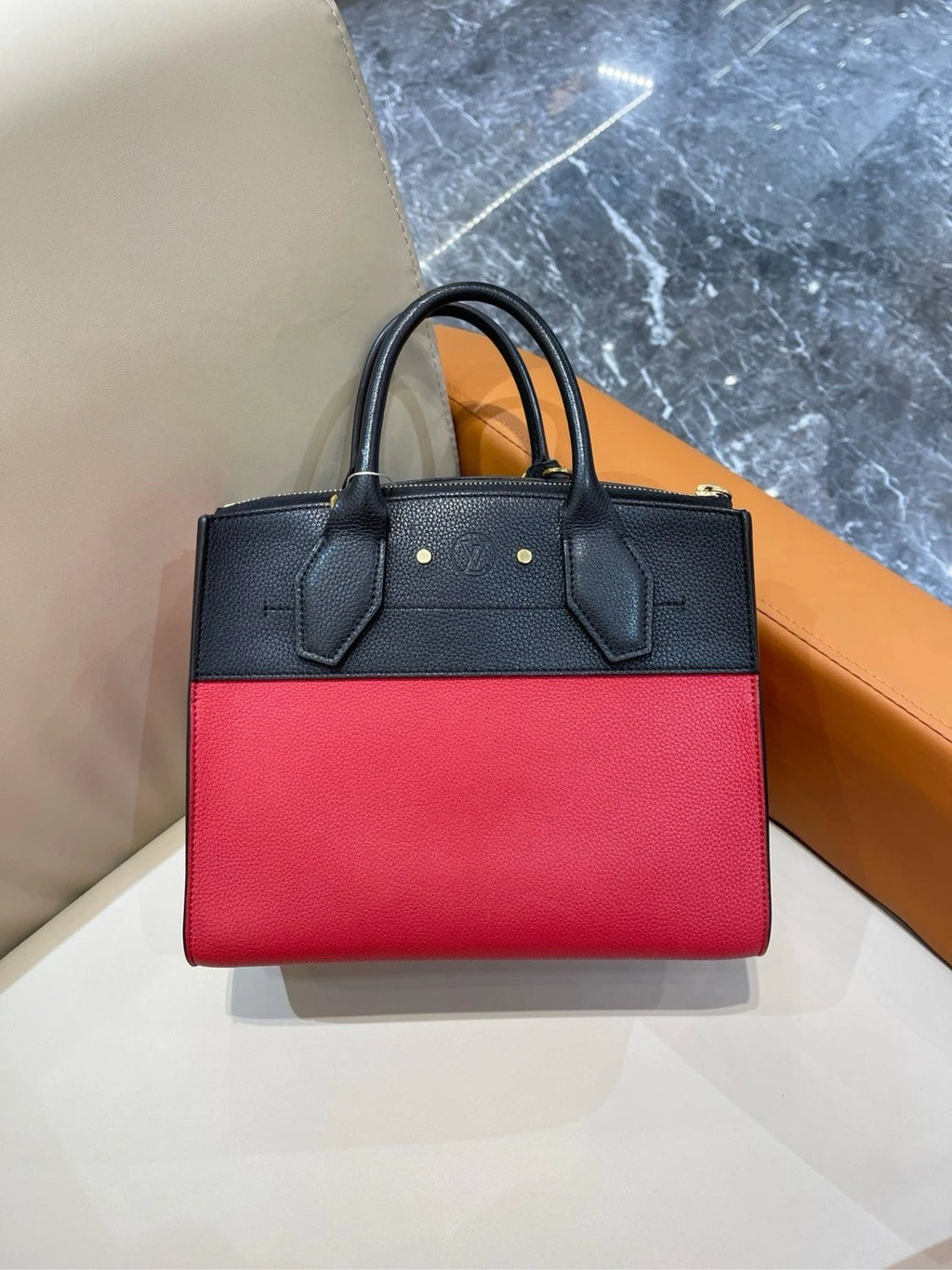 Louis Vuitton City Steamer Small Grain Leather Handbag For Women