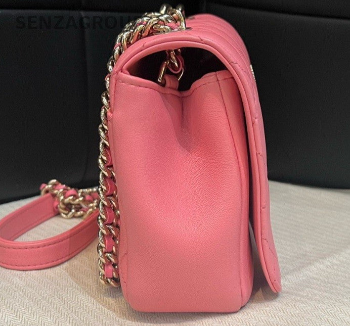 Chanel Diamond Chain Shoulder Bag Crossbody Pink Gold Women CC Logo Classic