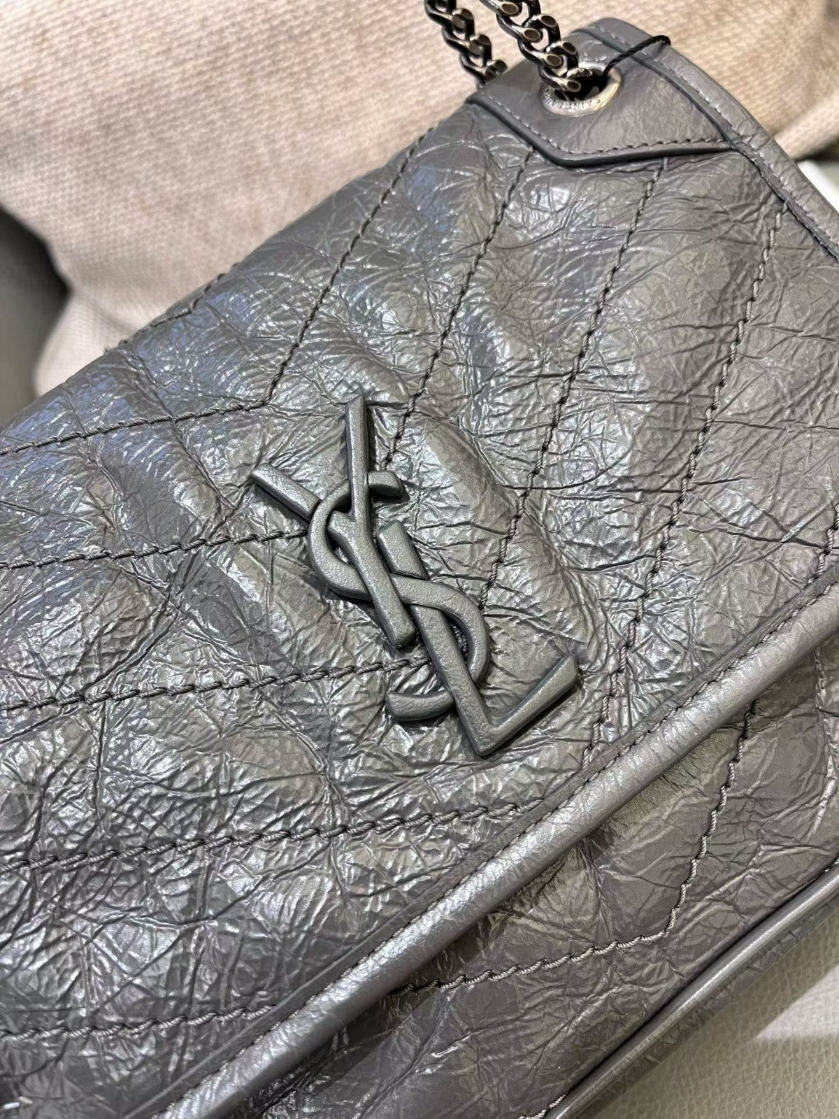 Saint Laurent Niki PM Chain Shoulder Bag Gray Silver Used Women Classic