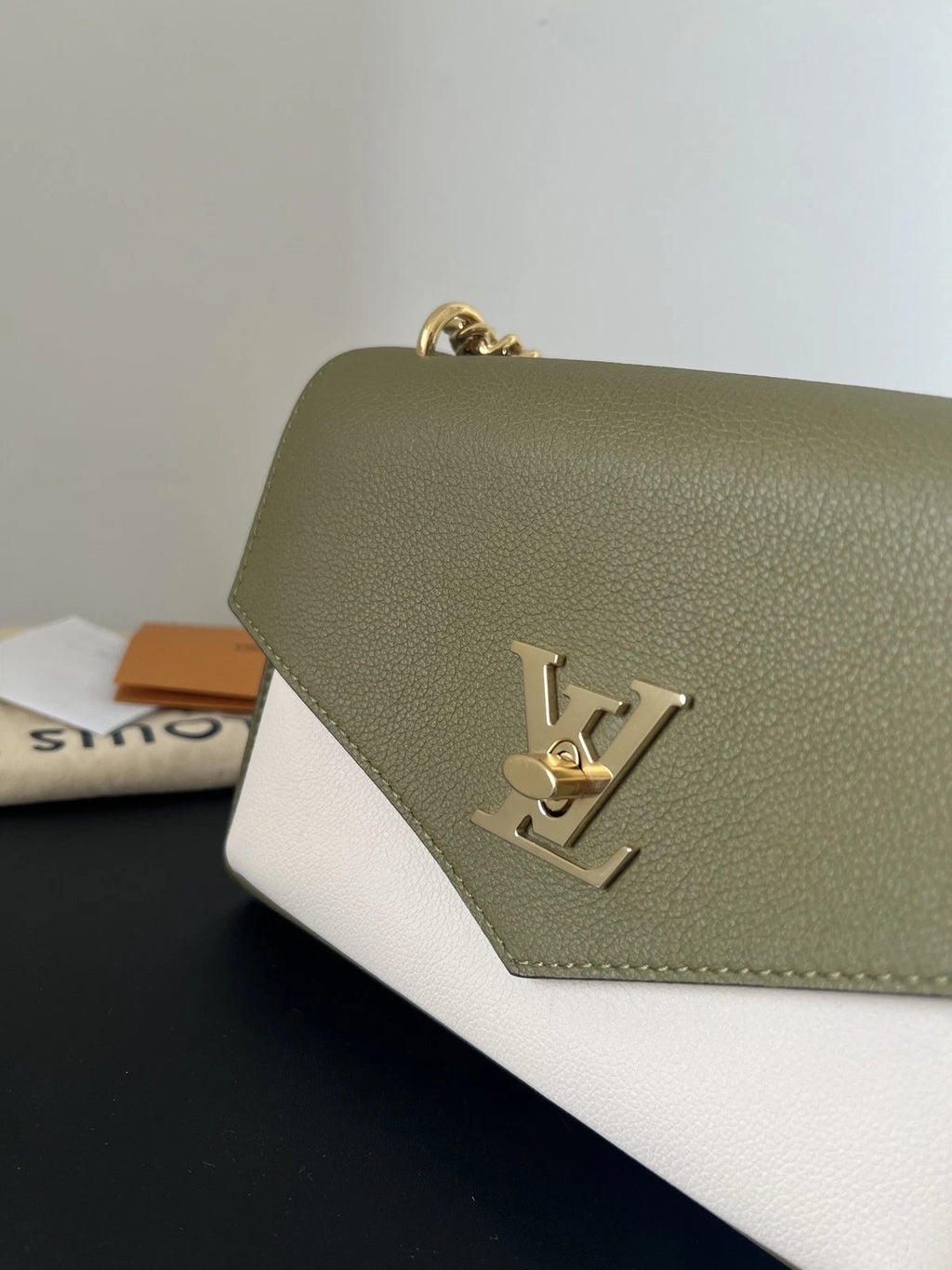 Louis Vuitton Lock Me Chain Shoulder Crossbody Bag Green Gold Hardware Women