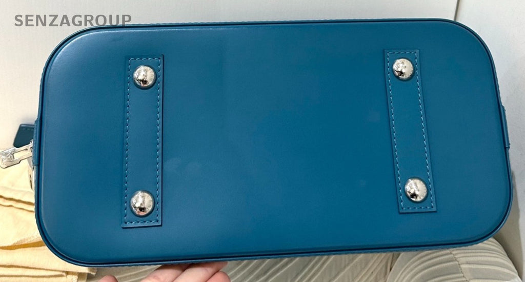 Louis Vuitton Alma MM Epi Leather Top Handle bag Women Blue