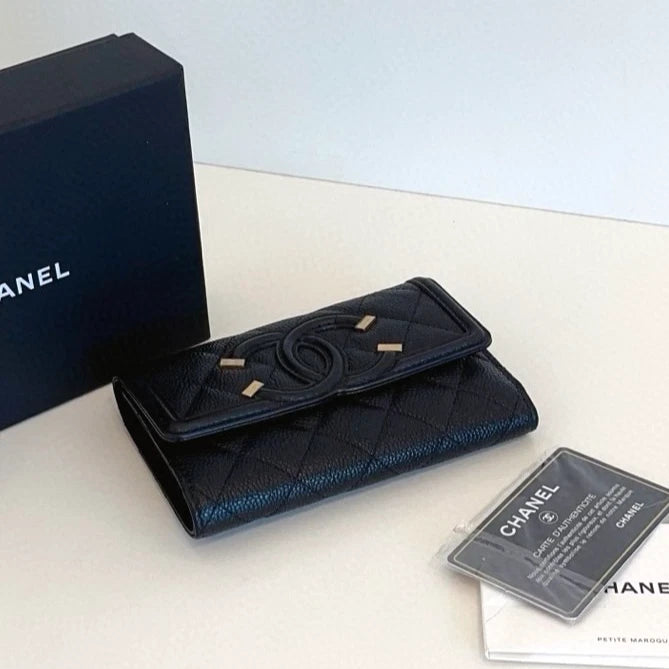 Chanel Vanity Black Silver Crossbody Chain Bag Excellent