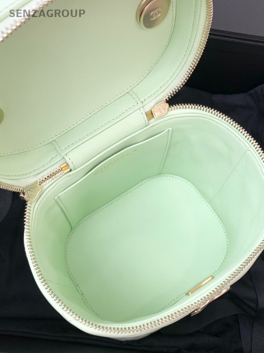 Chanel Trendy Lambskin Bucket Chain Shoulder Bag Crossbody Green Gold Women