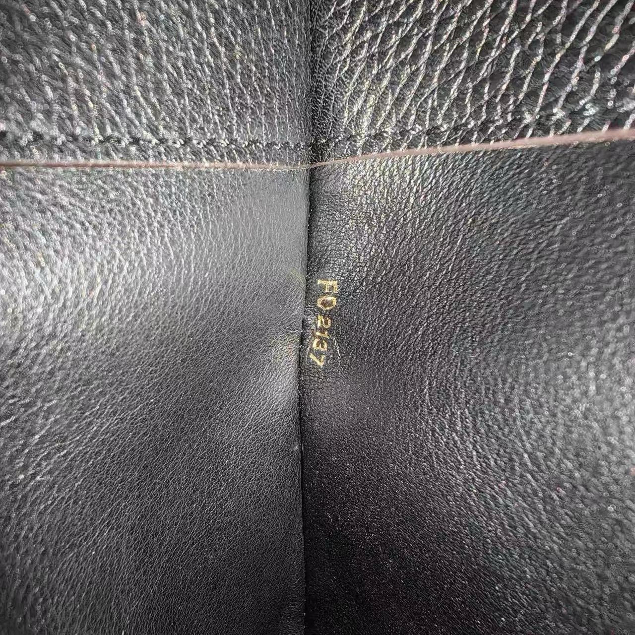 Louis Vuitton City Black Silver Zipper Handbag Women's Classic Fashion