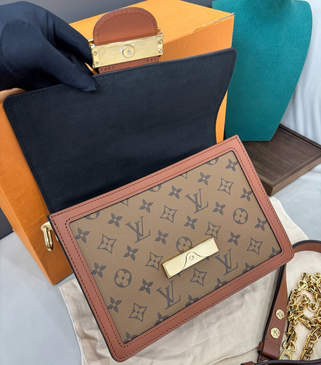 Louis Vuitton Dauphine MM Monogram Chain Shoulder Bag Crossbody Brown Gold Women