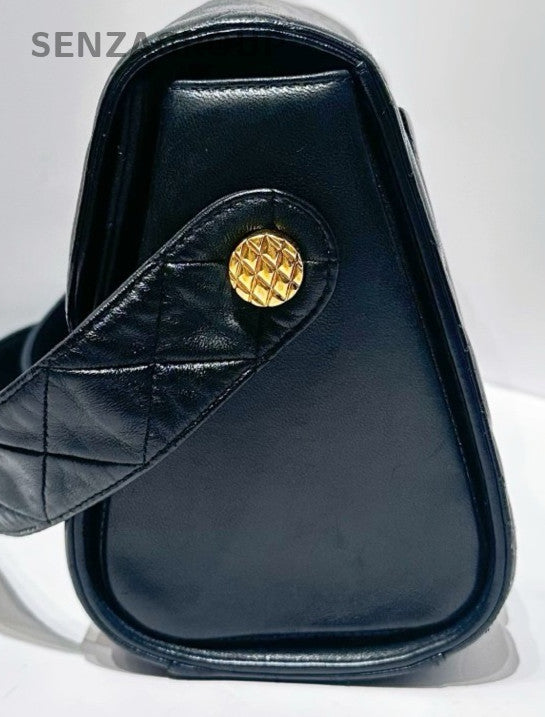 Chanel Classic Flap Lambskin Shoulder Bag Crossbody Black Gold Women