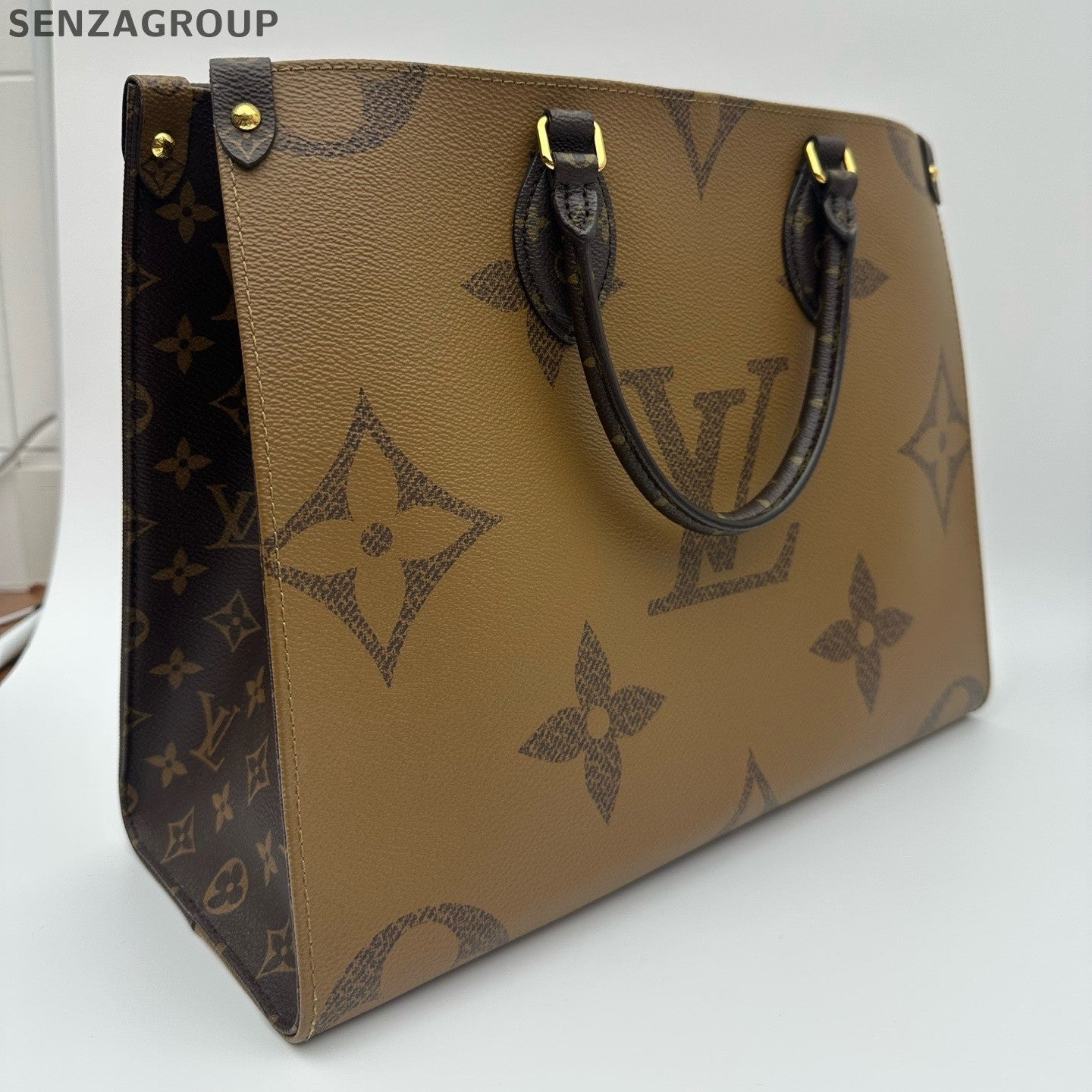 Louis Vuitton OnTheGo MM Monogram Tote Bag Brown Classic Women's