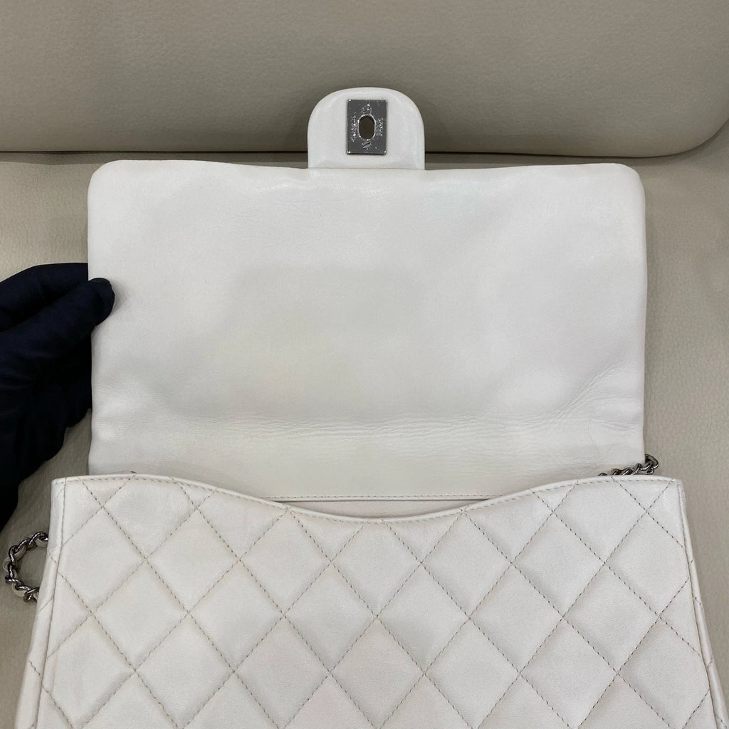 CHANEL Timeless Classic Flap Shoulder Bag For Women