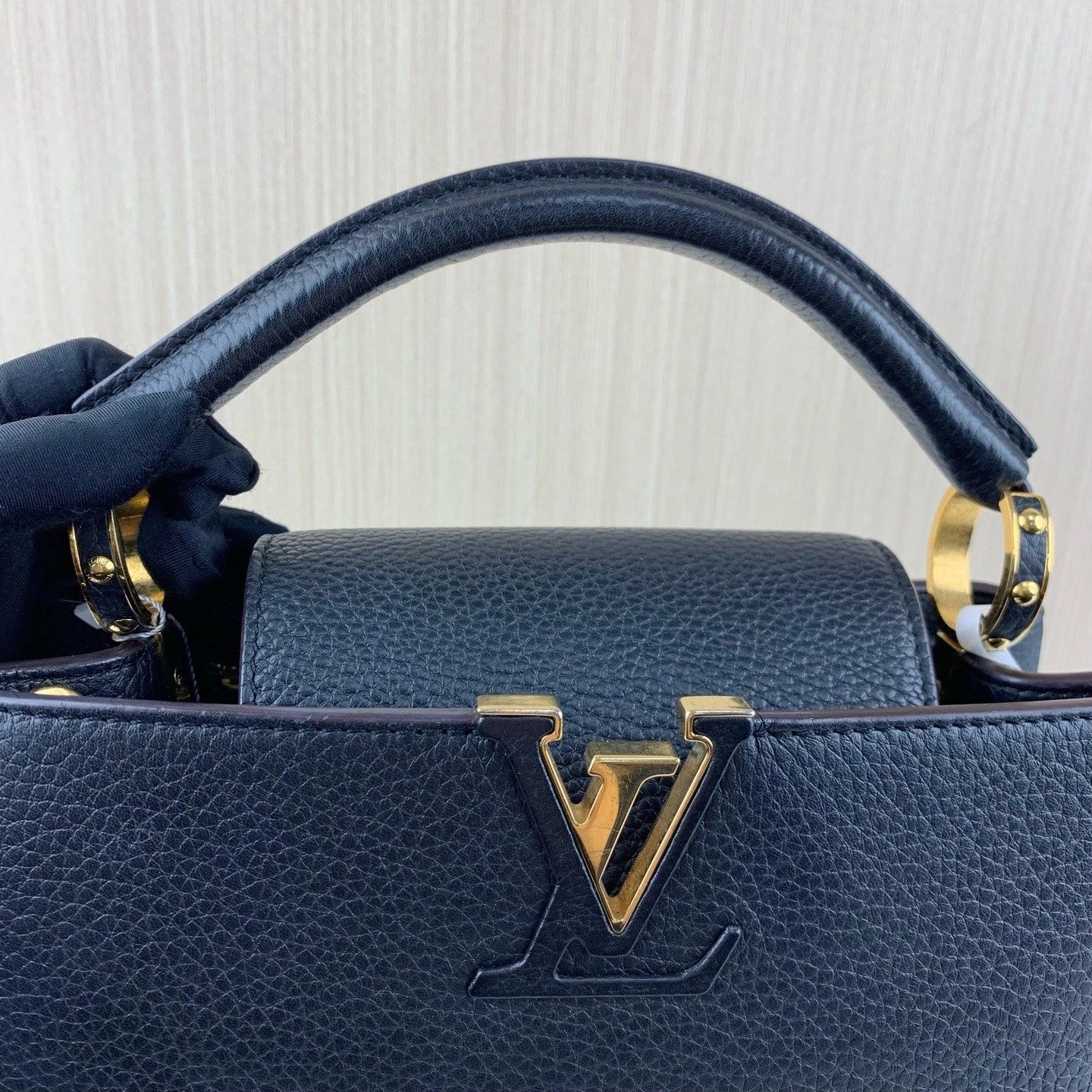 Louis Vuitton Capucines BB Black Calfskin Handbag Crossbody Bag