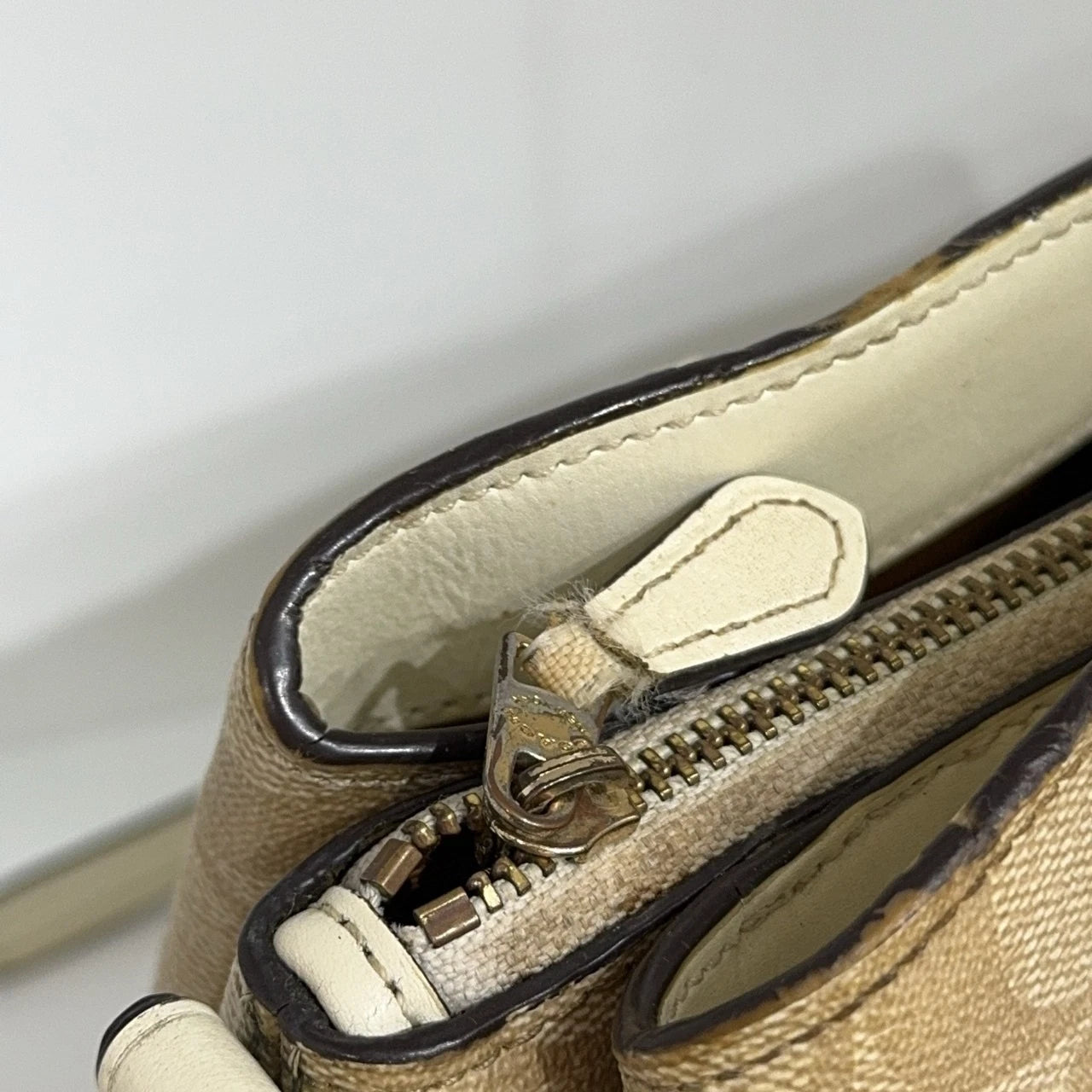 Coach Beige Monogram Canvas Tote Shoulder Handbag Crossbody Bag Women