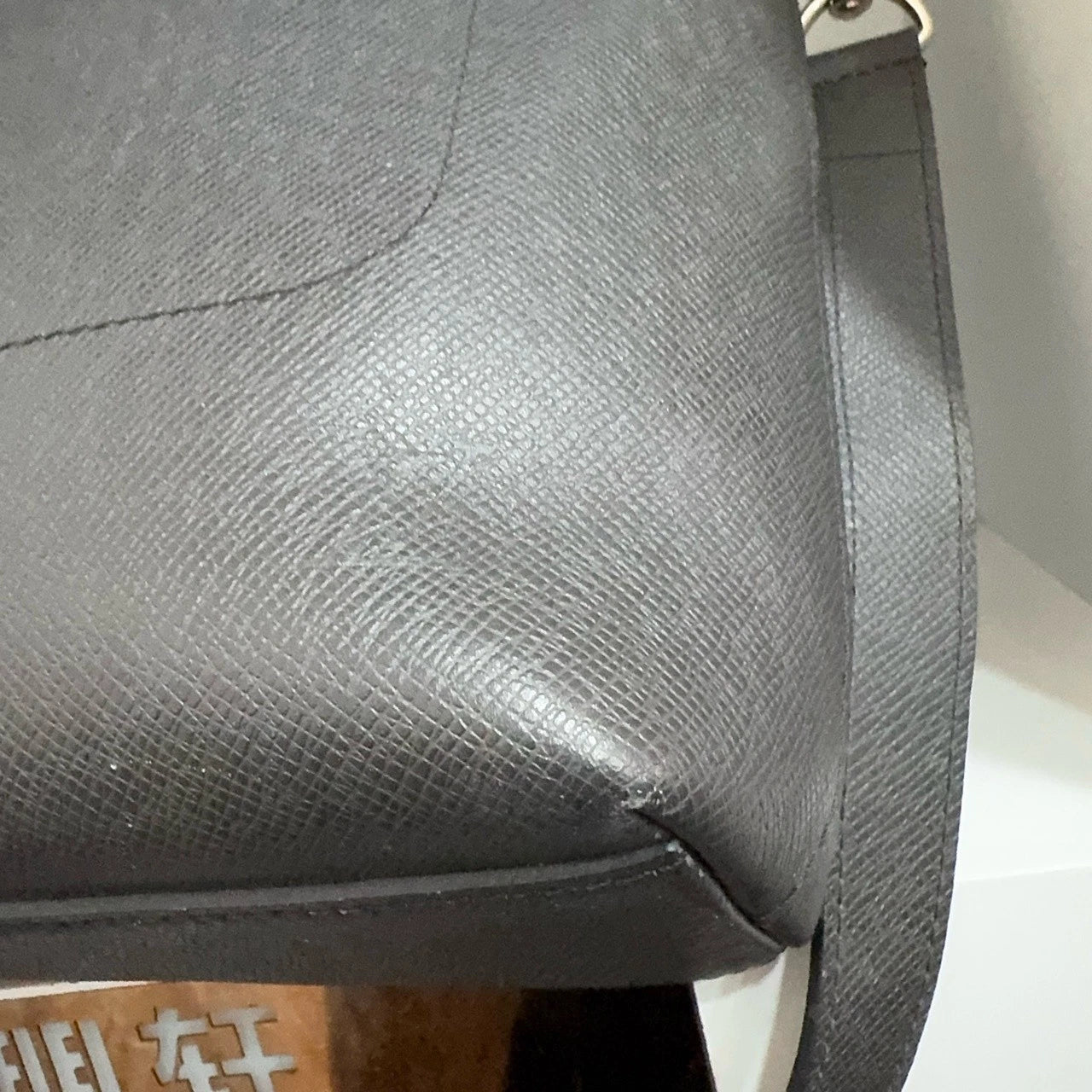 Louis Vuitton Black Taiga Leather Vertical Briefcase Handbag Crossbody Women