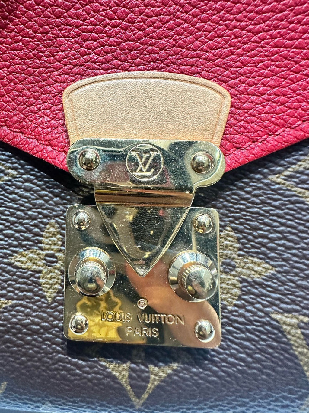 Louis Vuitton Pallas Chain Shoulder Bag Monogram Brown Red Gold Clasp