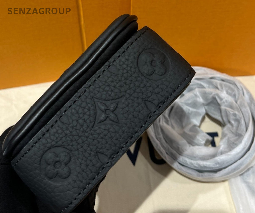 Louis Vuitton S-lock Embossed Camera Shoulder Crossbody Bag Black