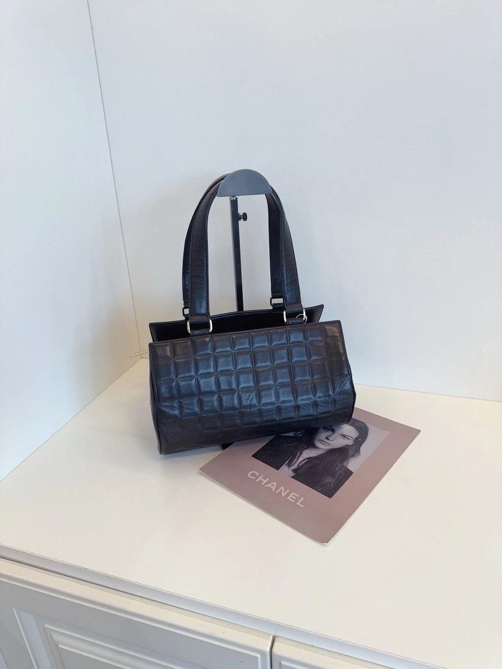 CHANEL Black Gold Leather Cylinder Barrel Shoulder Bag For Women