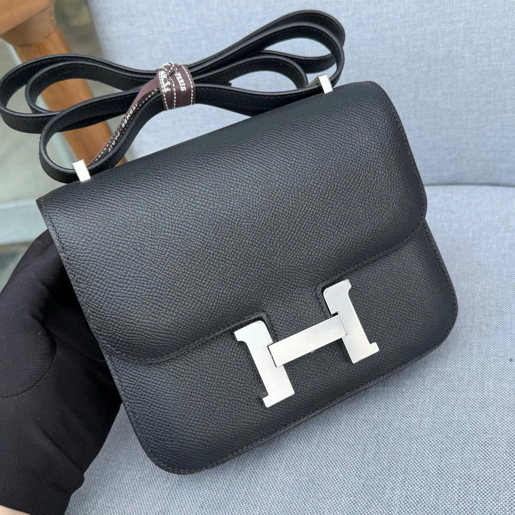 Hermes Constance19 Black Epsom Leather Crossbody Bag Women