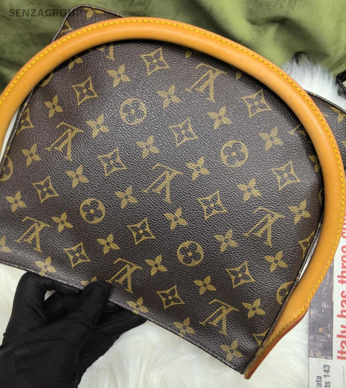 Louis Vuitton looping MM Monogram Shoulder Bag Brown Women