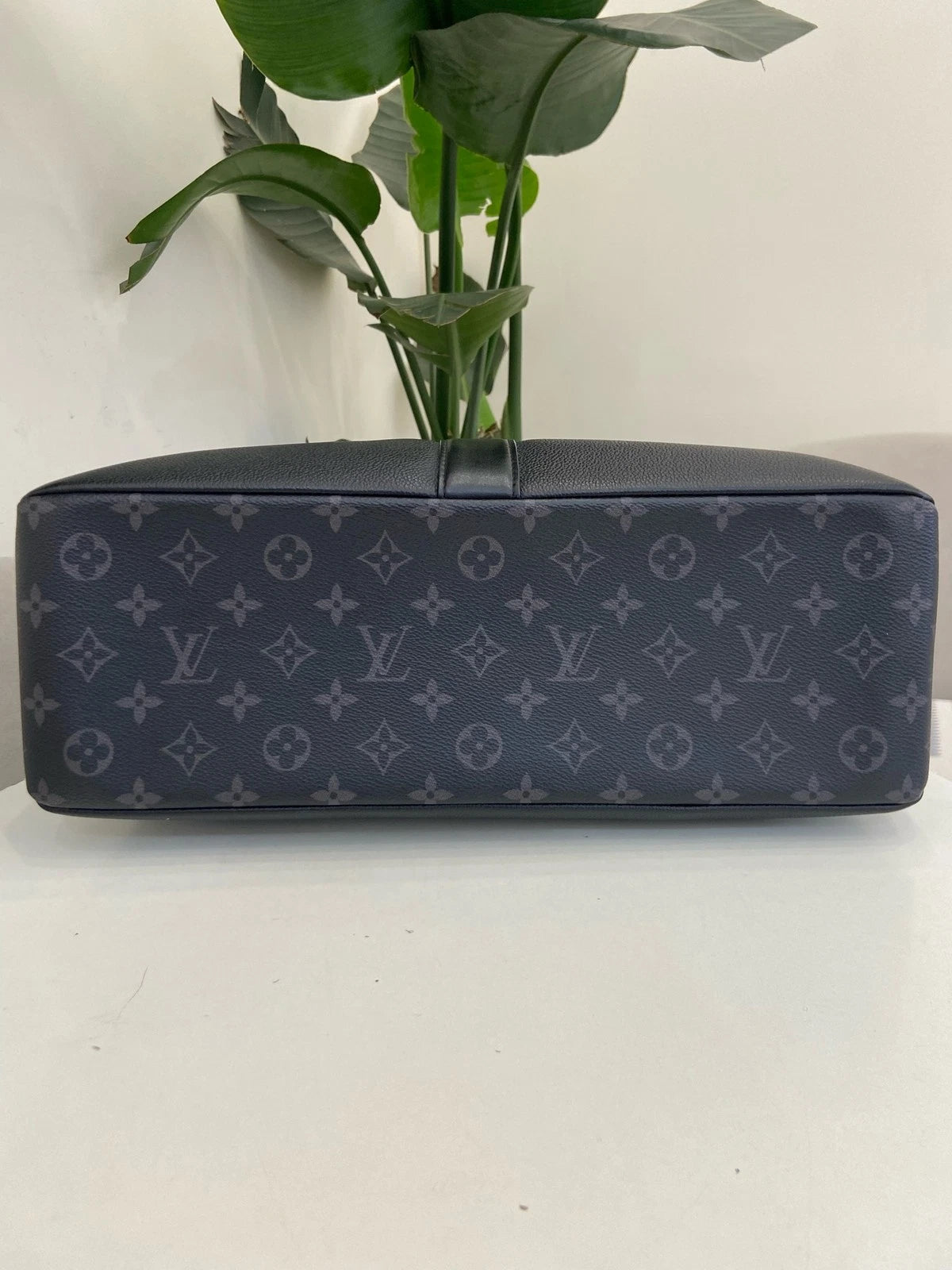 Louis Vuitton Saumur Black Canvas Tote Handbag For Women
