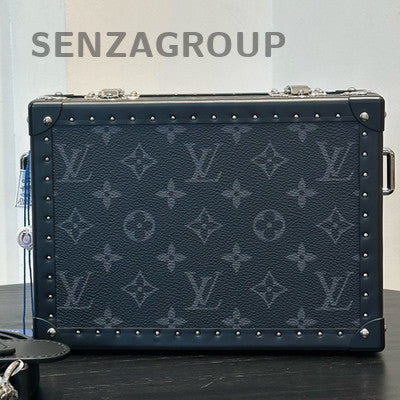 Louis Vuitton Clutch Box Monogram Black Men's Crossbody Bag Gold Hardware