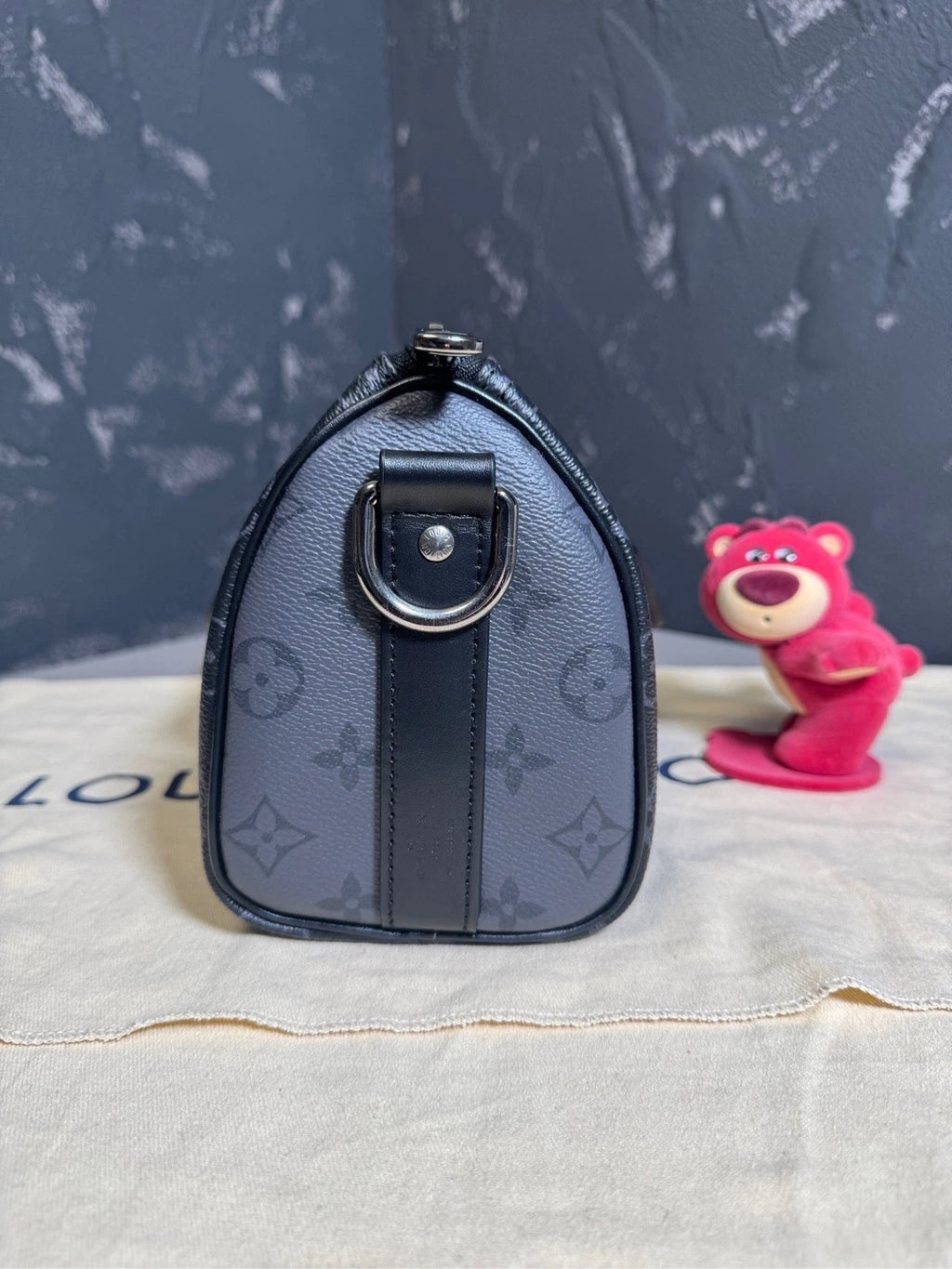 Louis Vuitton Keepall25 Canvas Top Handle Bag For Women