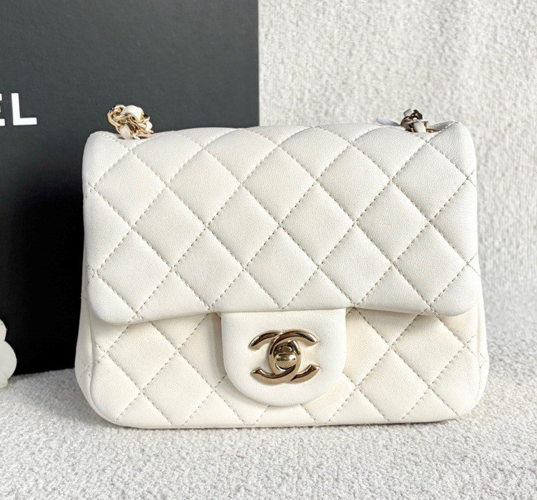 Chanel Classic Flap Lambskin Chain Shoulder Bag White Gold Women Fashion