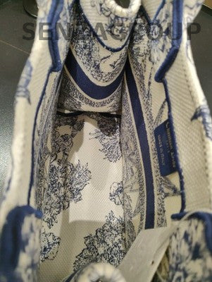 Dior Embroidered Small Tote Bag Blue White Classic Fashion Women