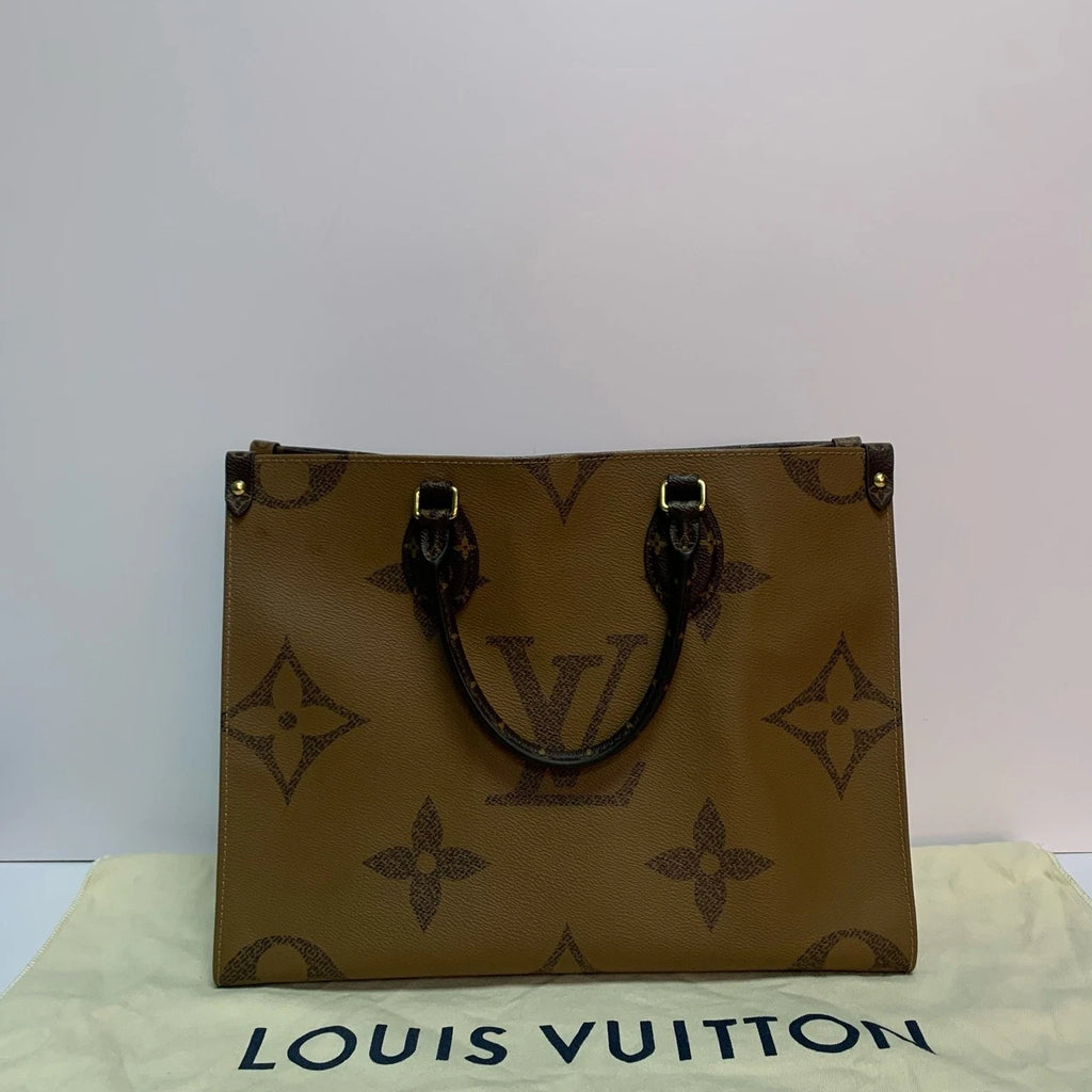 Louis Vuitton Onthego Medium Canvas Printed Tote Handbag For Women