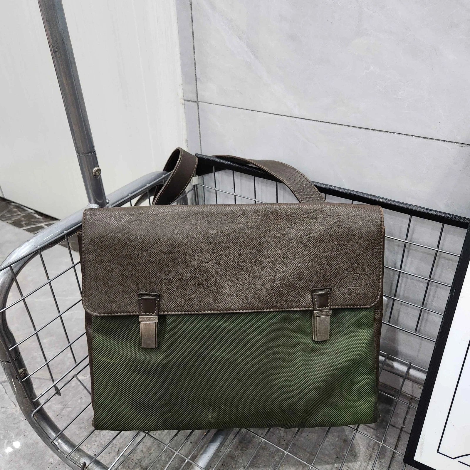Louis Vuitton Vintage Canvas Crossbody Shoulder Bag For Women