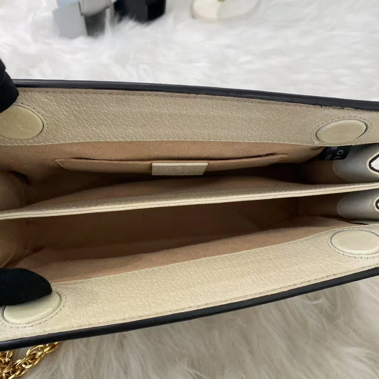 Gucci Small Chain Shoulder Bag White Gold Hardware Classic Women's
