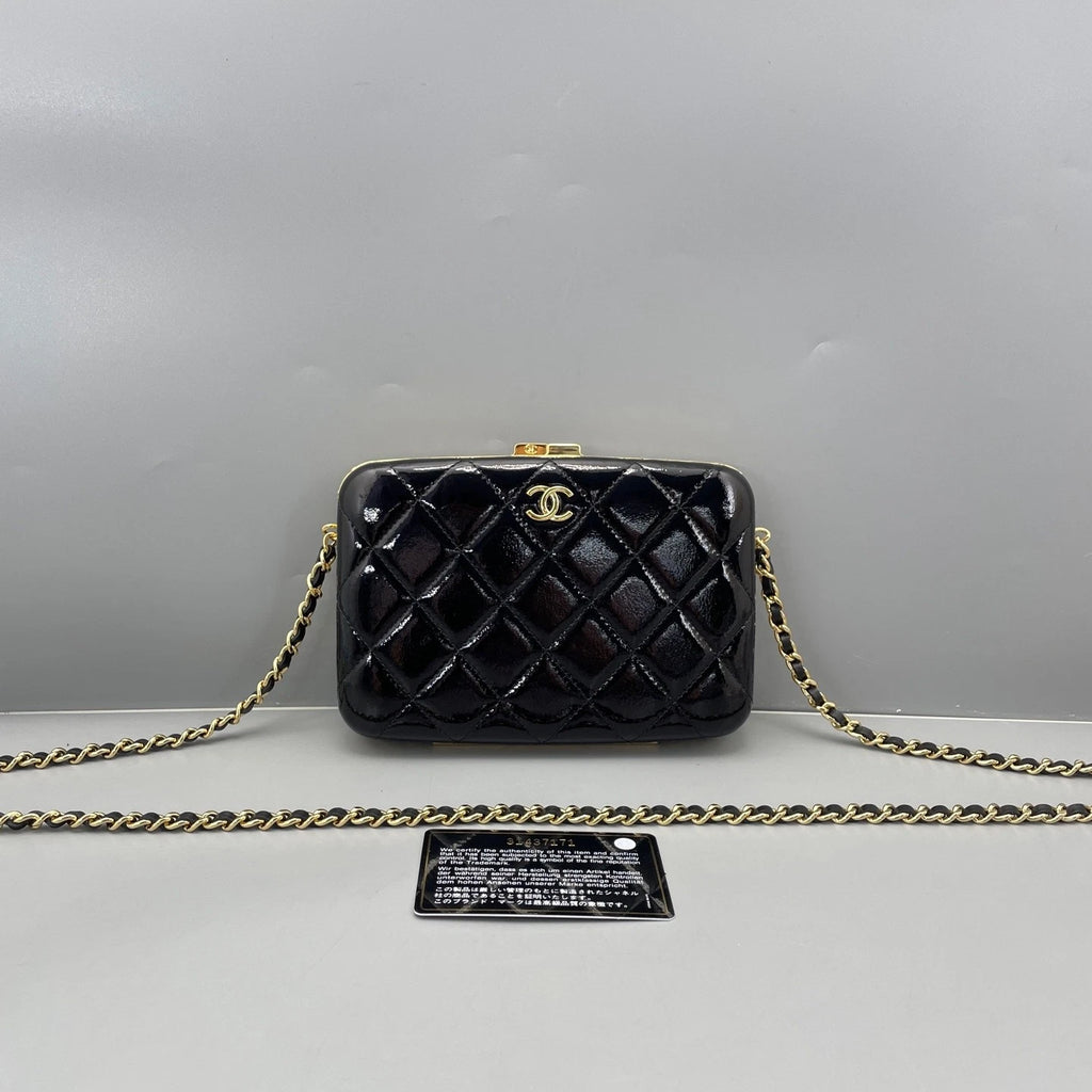 Chanel Black Gold Patent Leather Clutch Bag For Women