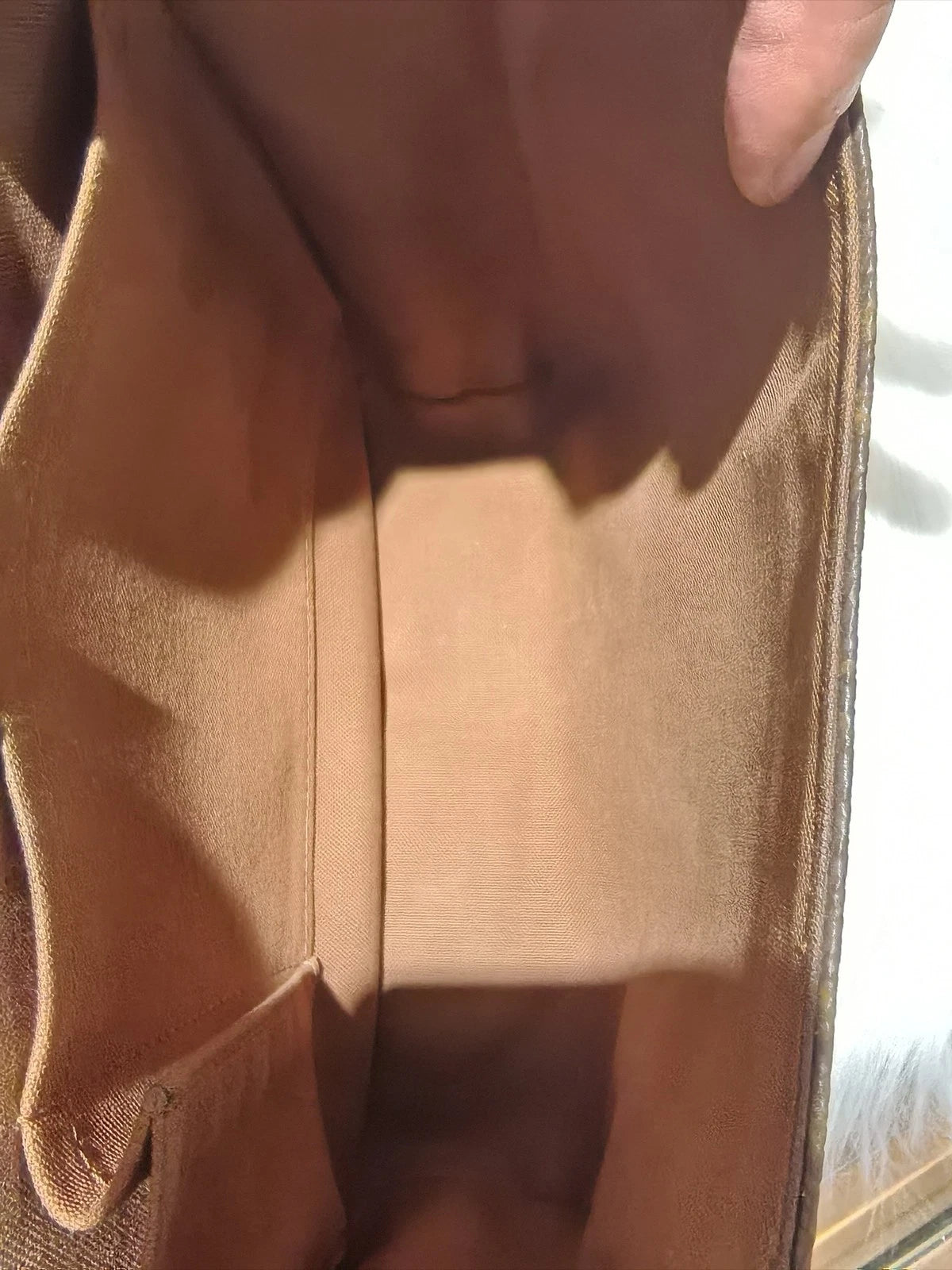 Authentic Louis Vuitton Pre-owned Canvas Shoulder Bag Women