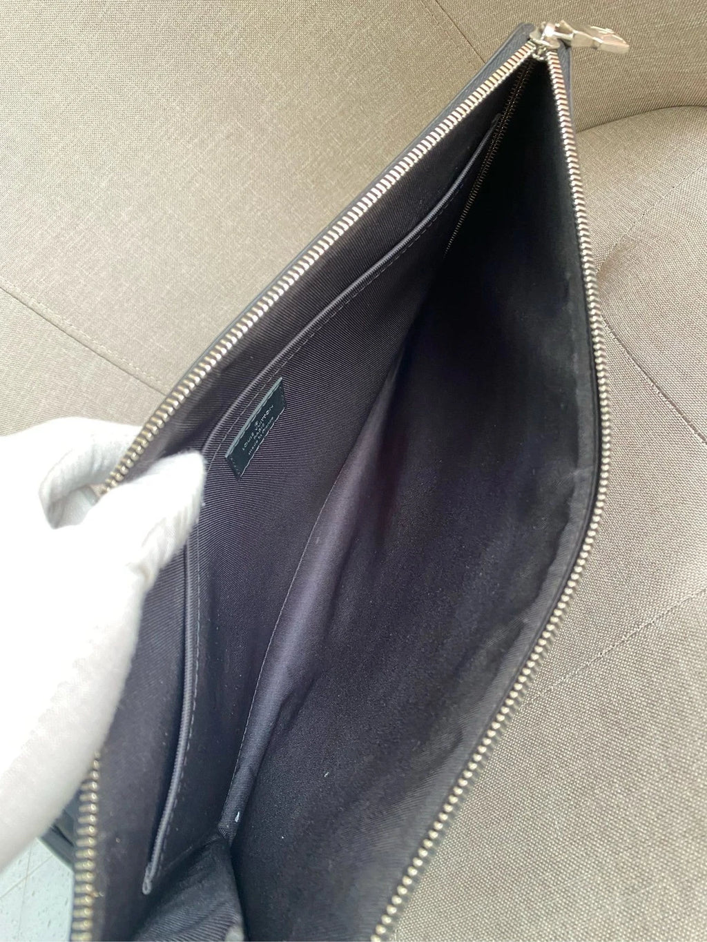 Louis Vuitton Black Damier Clutch Toiletry Pouch For Unisex