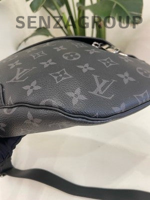 Louis Vuitton Discovery Men's Waist Bag Shoulder Bag Black Classic