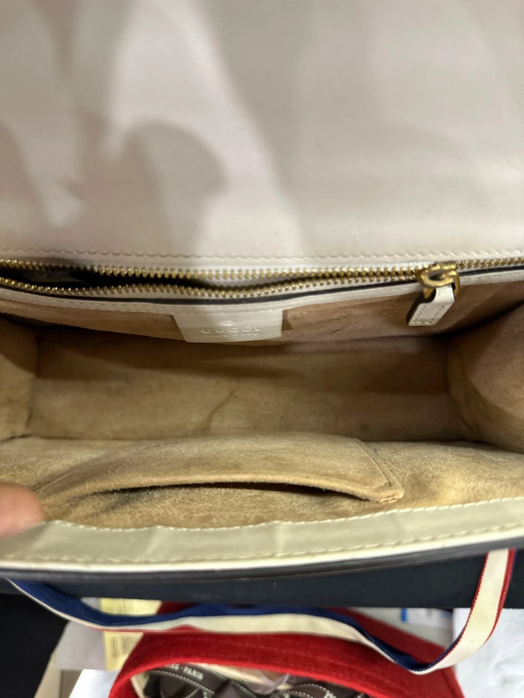 Gucci Sylvie White Leather Medium Shoulder Bag For Women Pre-owned