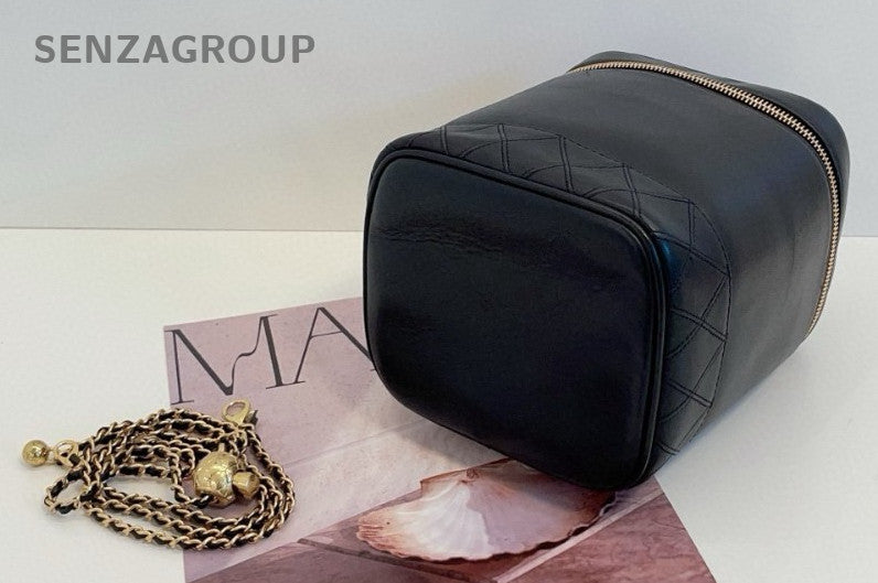 CHANEL Makeup box Top Handle 2way Chain Shoulder Handbag Women Vintage Black