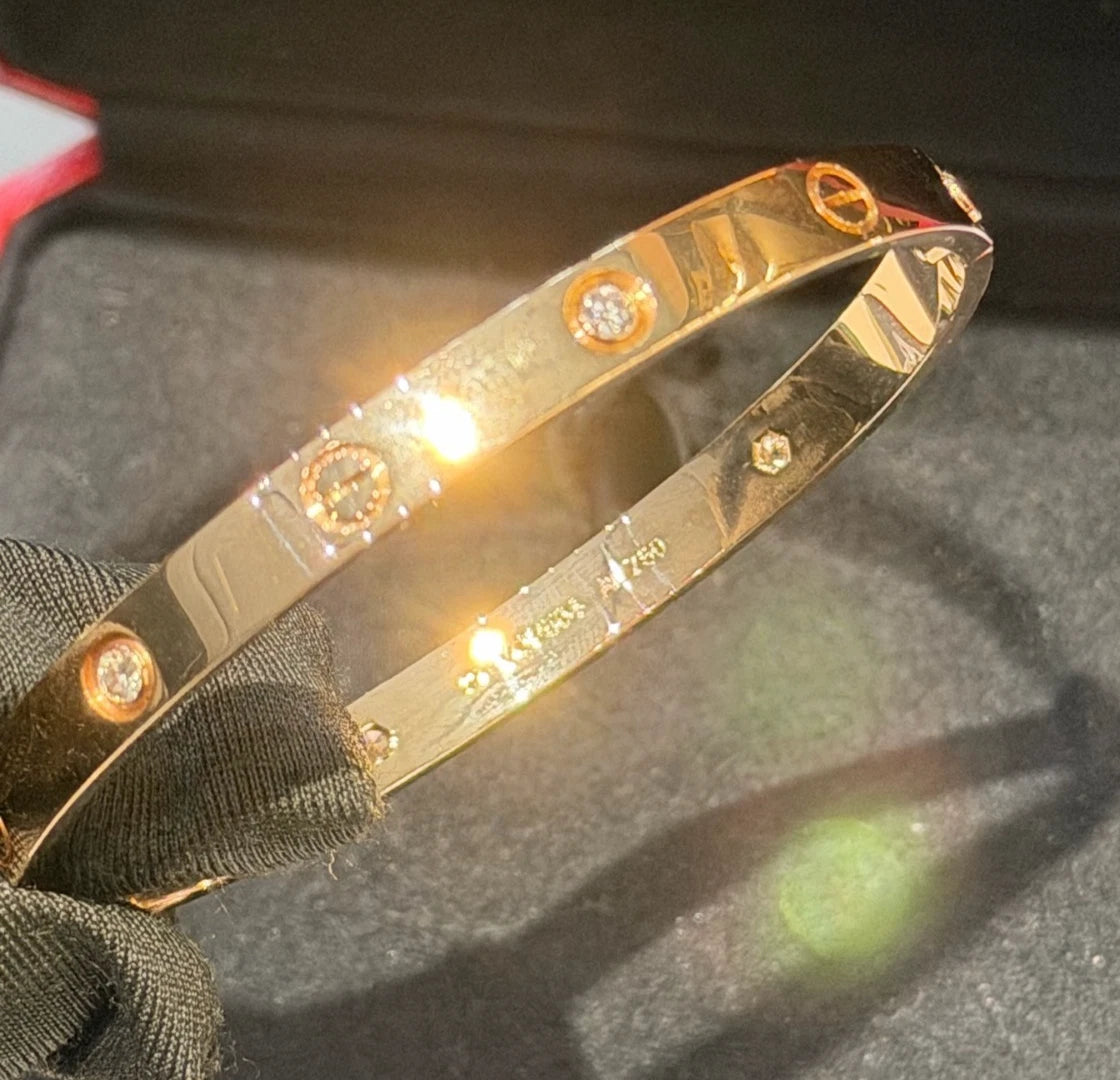 Excellent Cartier Love Classic Bracelet 4 Diamonds 18K Rose Pink Gold Bangle