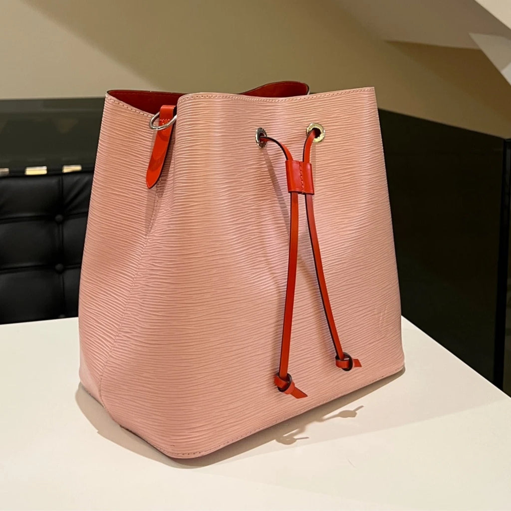 Louis Vuitton Pink Full Leather Bucket Bag