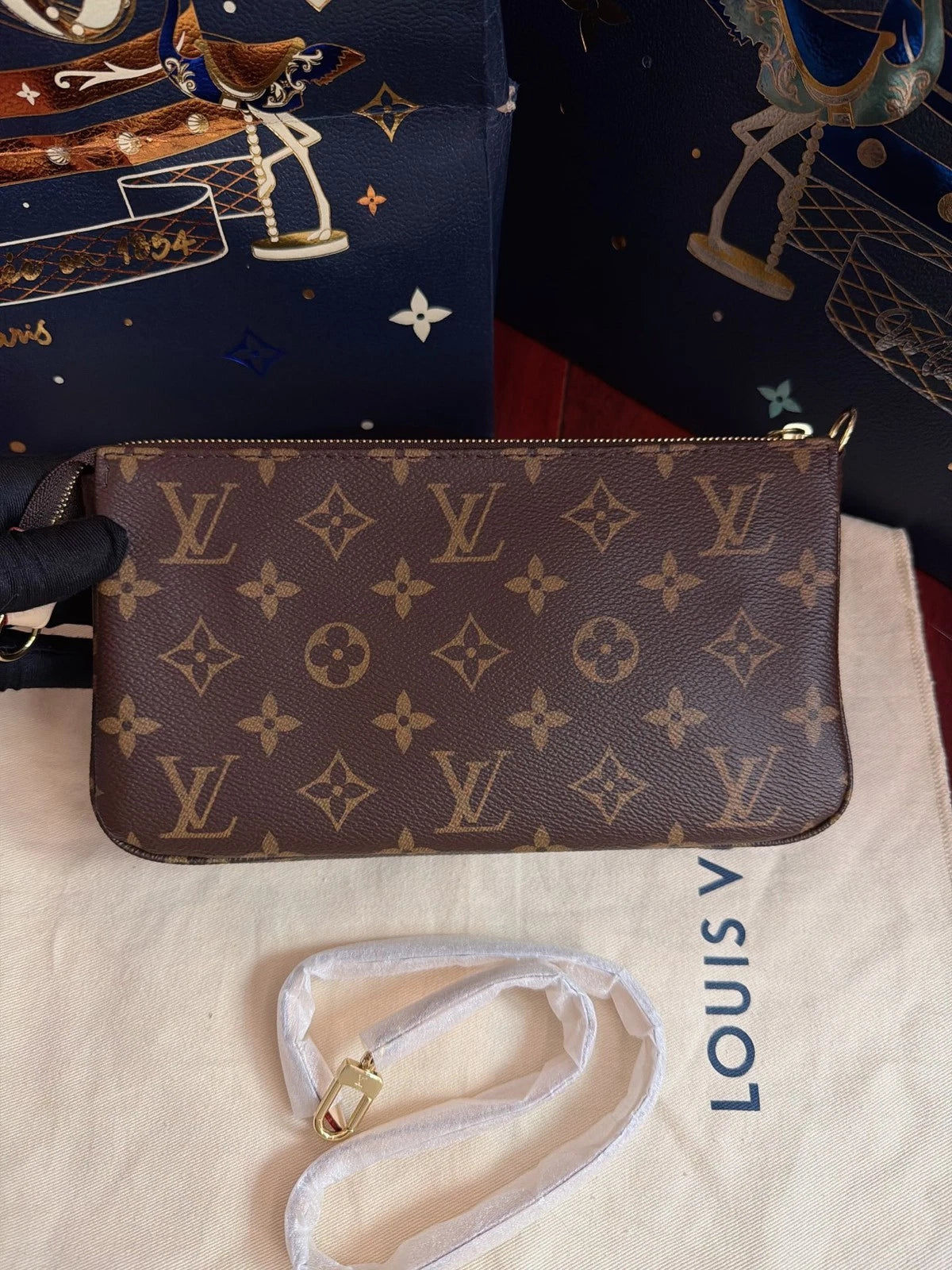Louis Vuitton Monogram Canvas Shoulder Bag Brown Gold Hardware Women