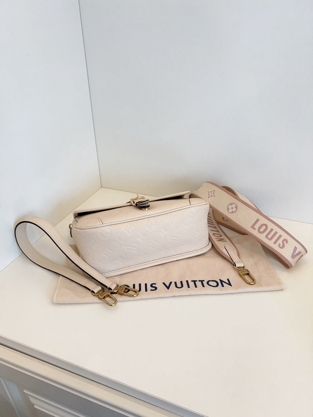 Louis Vuitton Diane Monogram Empreinte Cream White Shoulder bag Crossbody Women