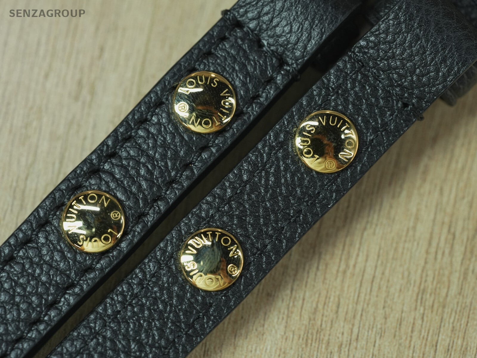 Louis Vuitton Empreinte NéoNoé chip version MM M45256