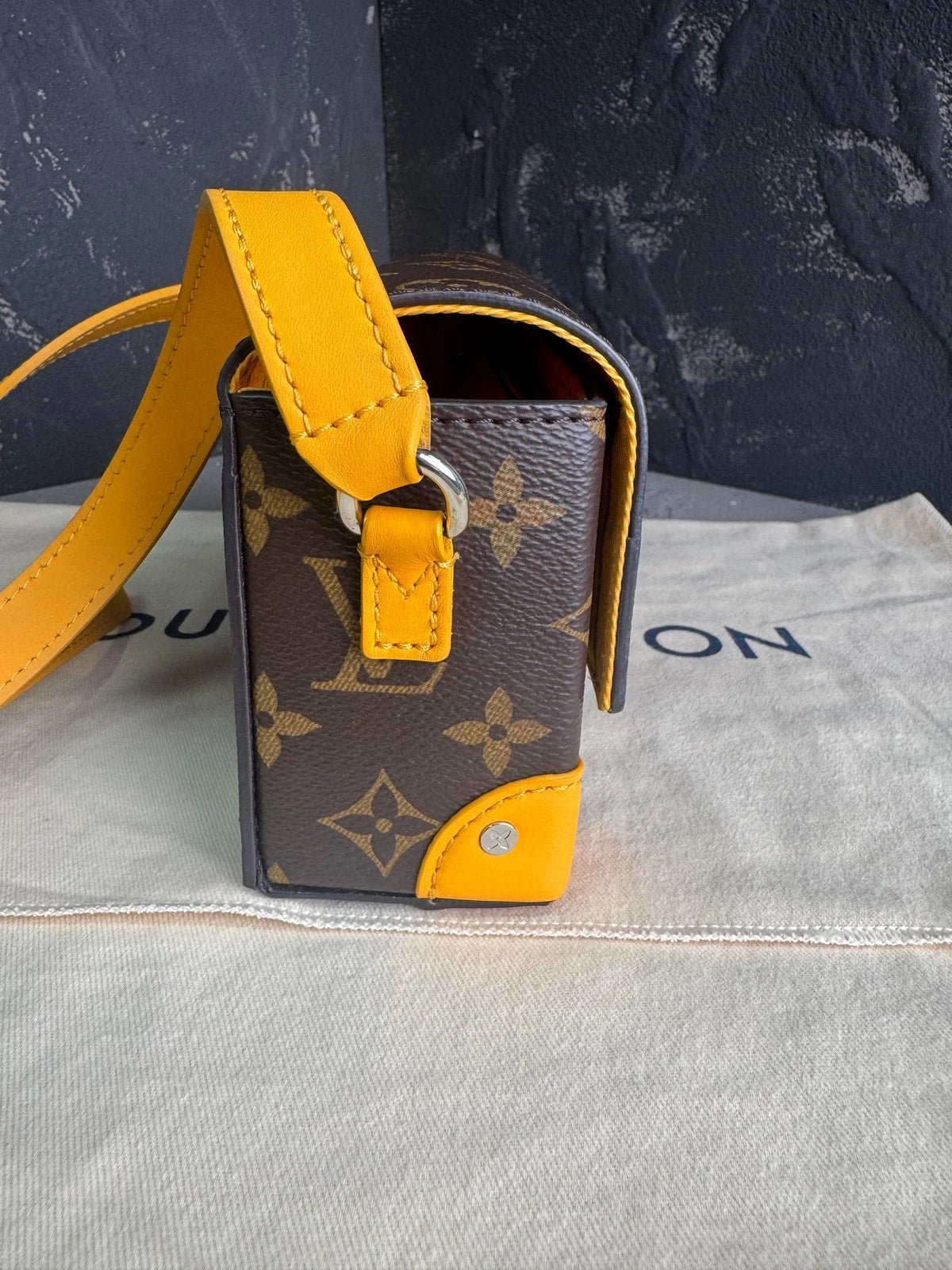 Louis Vuitton Monogram Canvas Steamer Crossbody Shoulder Bag Women