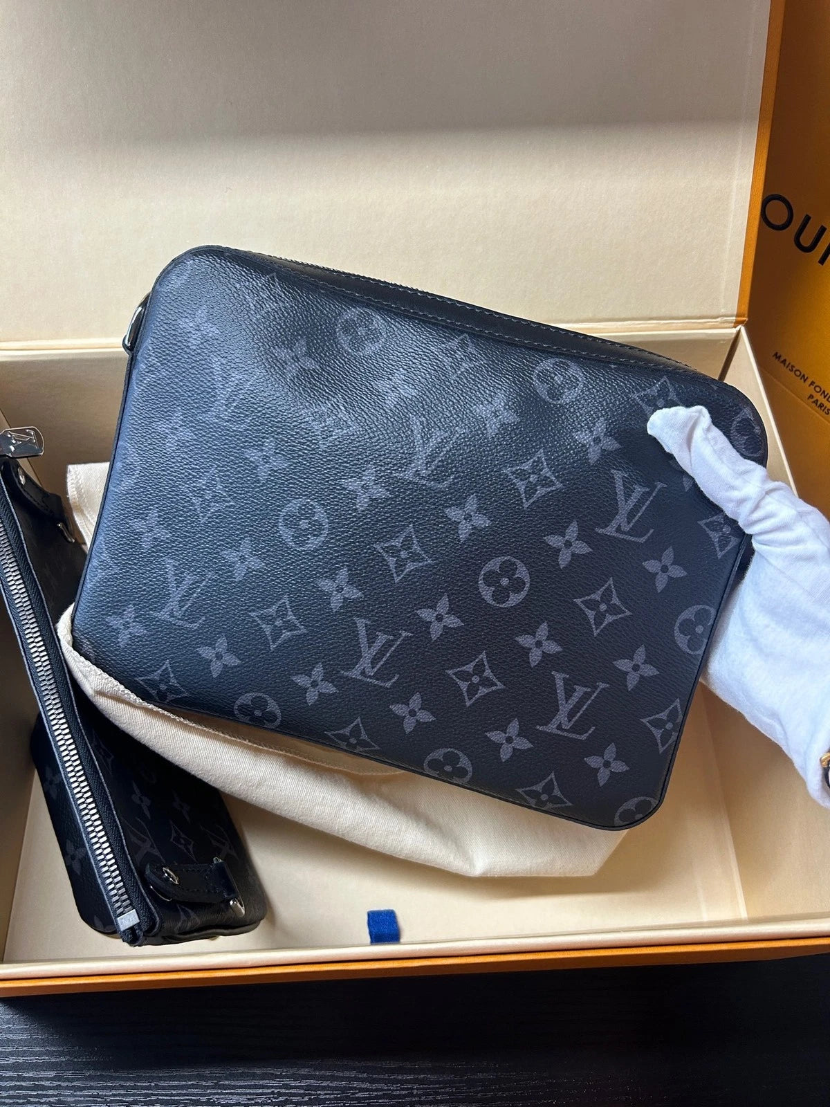 Louis Vuitton Black 3-in-1 Crossbody Bag For Women