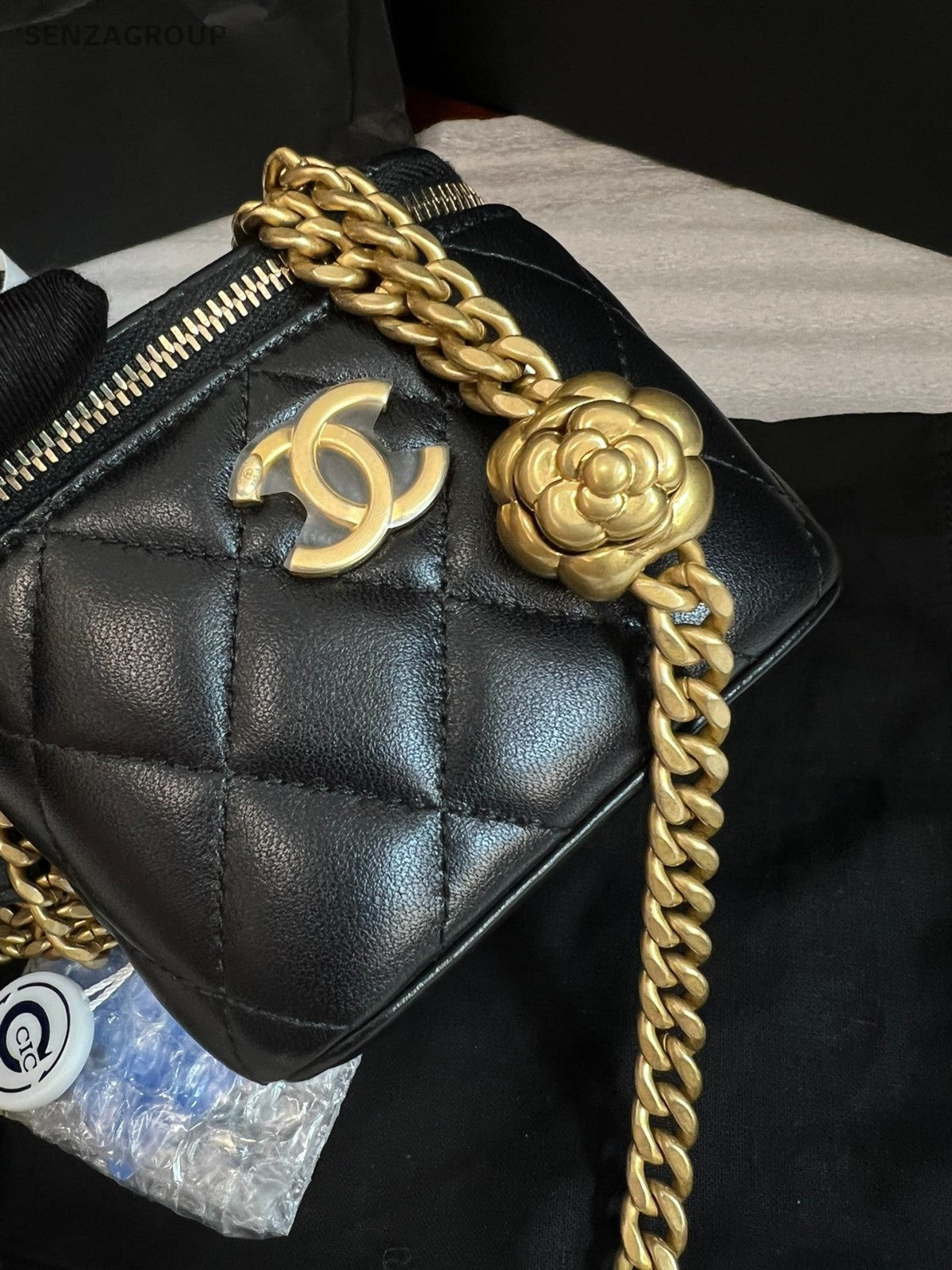 CHANEL 23S Camellia mini box Chain Shoulder Handbag Black Gold Women Brand NEW