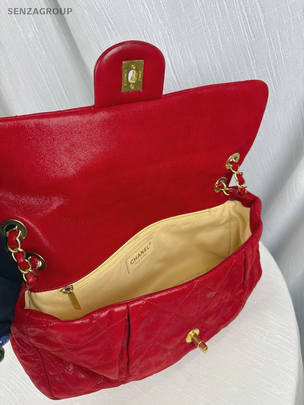 CHANEL Classic Flap Chain Shoulder bag Women Red Gold
