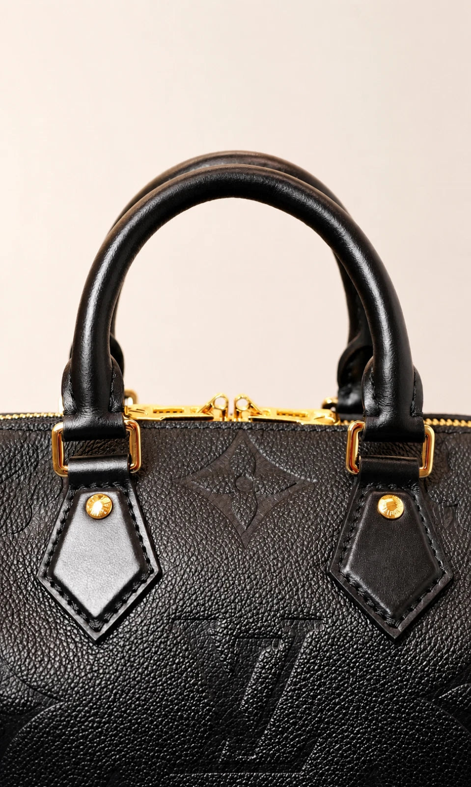 Louis Vuitton Speedy20 Monogram Empreinte Black Top Handle Bag Excellent