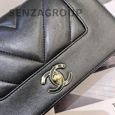 Chanel Black Gold Enamel CC Classic Flap Chain Shoulder Crossbody Bag